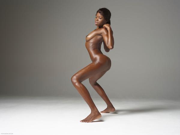 Simone sensuelle nakenbilder #68